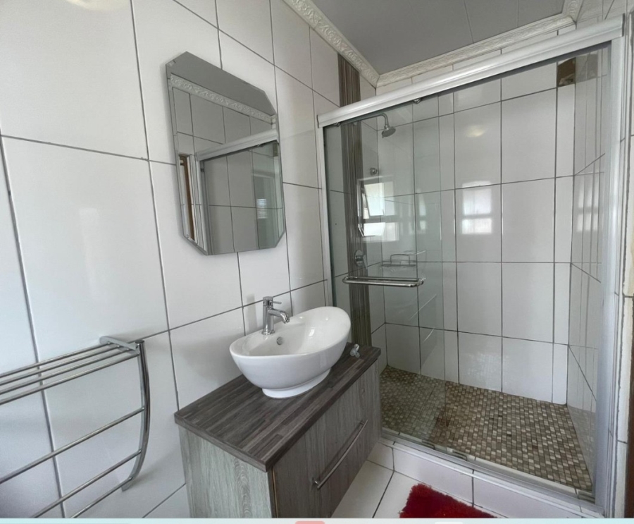 24 Bedroom Property for Sale in Amalinda Eastern Cape